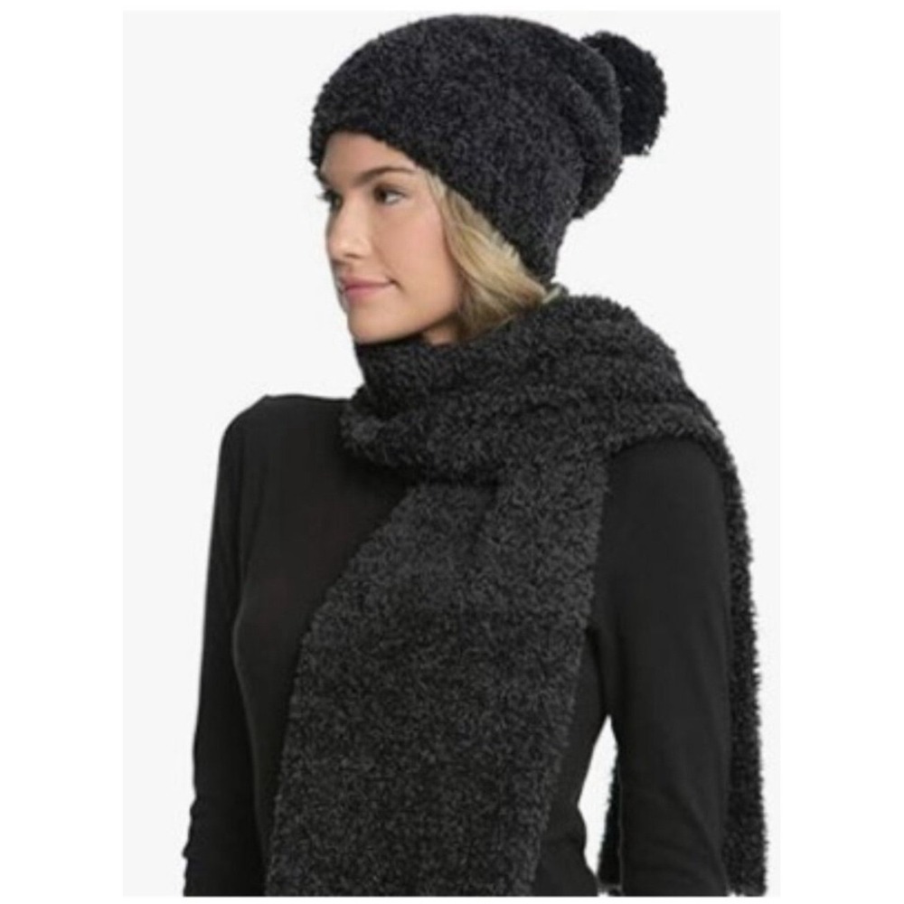 BAREFOOT DREAMS COZYCHIC POM POM BEANIE & SCARF SET NWT $150 HEATHER CARBON BLAC